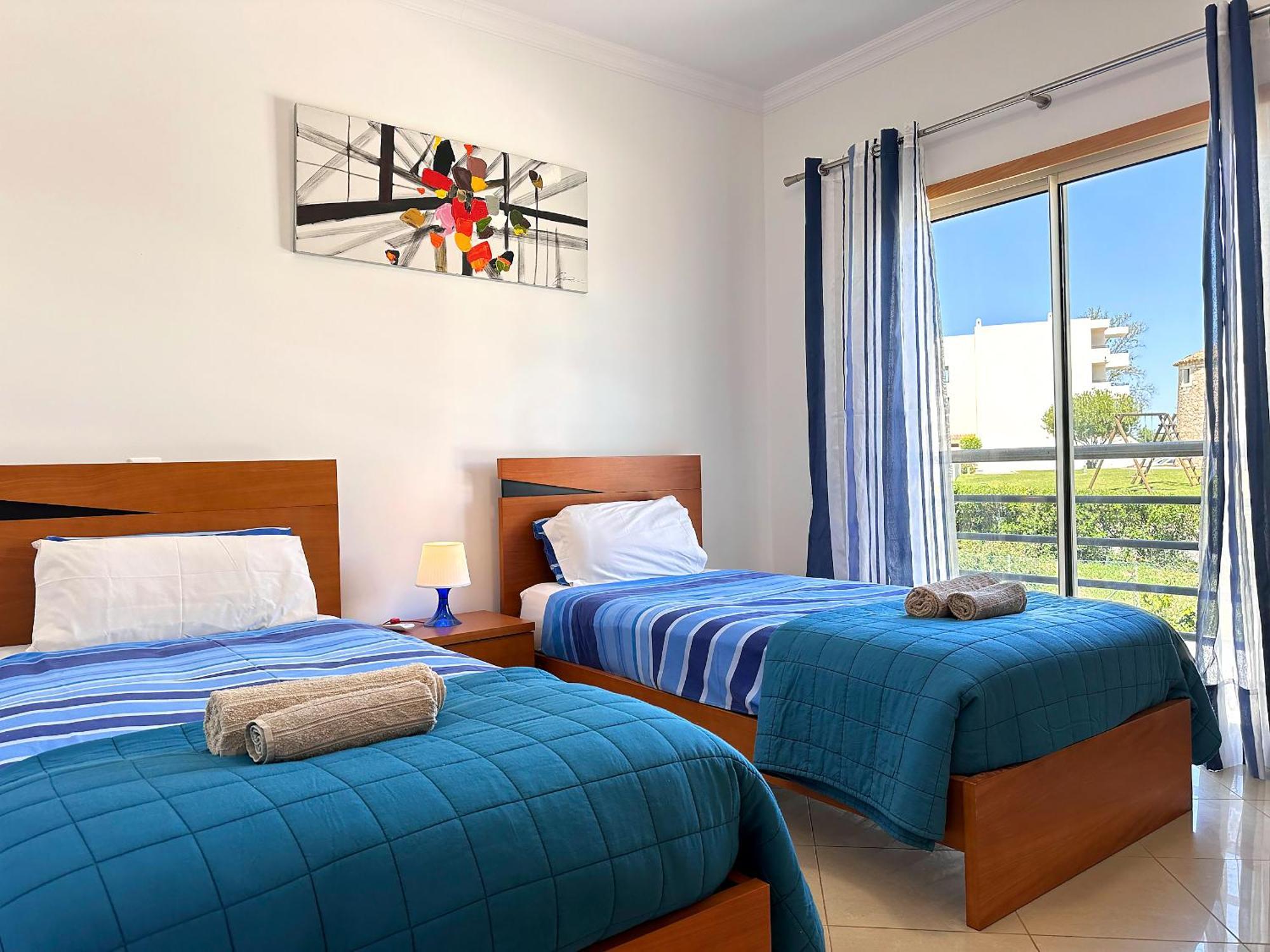 Modern Ocean, Garden & Pool View Condo By Becherish Albufeira Zewnętrze zdjęcie
